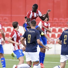 Pinheiro hiela al Juvenil de Torres
