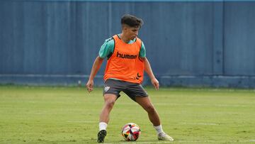 Haitam, en un entrenamiento con el Málaga.