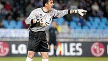 Toni Jiménez debutó en el Espanyol hace diez años. Lo ha parado todo.