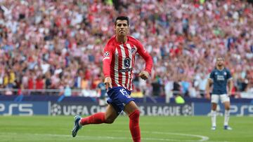 Morata celebra uno de sus dos goles al Feyenoord. El 9 más en forma de Europa.