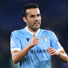 Batalla intensa en Bérgamo: gol de Pedro, Reina golpeado y empate en el descuento