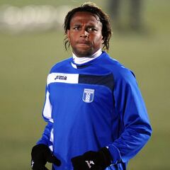 Carlos Pavón explota contra El Salvador por no dejar a Honduras reconocer el Cuscatlán