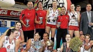 <b>REPITE. </b>El At. Murcia vuelve a conquistar la Copa de la Reina.