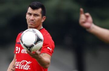 Los hitos de Gary Medel tras cumplir 10 años en la Roja