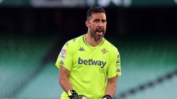 Las arengas a Claudio Bravo dentro del vestuario del Betis