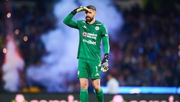 during the quarter-final second match between Cruz Azul and Guadalajara as part of the Liga BBVA MX, Torneo Apertura 2025 at Olimpico Universitario Stadium, on November 30, 2025 in Mexico City, Mexico.