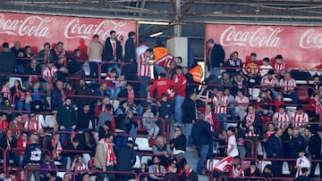 01/03/26 PARTIDO SEGUNDA DIVISION
SPORTING DE GIJON - LEGANES
SUSPENDIDO PARTIDO POR EMERGENCIA MEDICA EN LA GRADA UN AFICIONADO ES ATENDIDO Y PODRIA ESTAR FALLECIDO EN EL PASILLO DE UNA GRADA SEGUIDOR