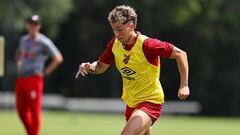 Un chileno retorna a Brasil y una figura de Colo Colo reacciona así