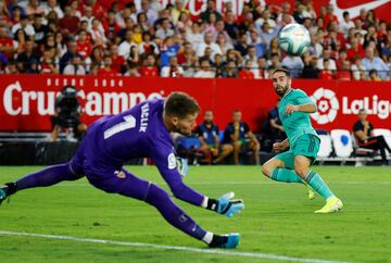 Dani Carvajal y Tomas Vaclik.