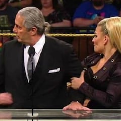 Travis Browne golpea a fan que intenta agredir a Bret Hart