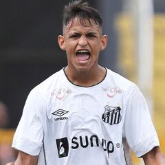 Weslley Patati: "Veo algunas características mías parecidas a Neymar y Rodrygo"