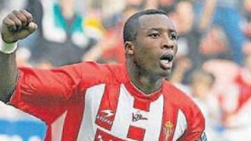 <b>MUCHAS OFERTAS. </b>El Sporting hará un esfuerzo por Congo para tratar de que siga en Gijón.