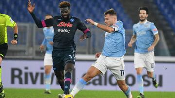 Immobile (der.) marcó el primer gol de la LAzio frente al Nápoli de Ospina.