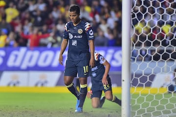 El excampeón del mundo Sub-17 fue una de las bombas del América para el 2019, pero no ha conseguido la regularidad que la afición azulcrema espera de él, principalmente por el tema de las lesiones. En un torneo, Dos Santos sumó dos goles y una asistencia en 13 compromisos.
