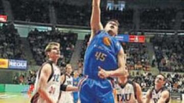 <b>SIN APOYOS. </b>El croata Bazdaric fue el mejor del ViveMenorca.