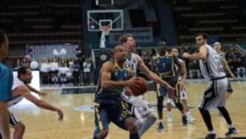 Eulis Báez ante el Avtodor.