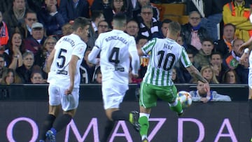 El exquisito control de Jes¨¦ que pudo propiciar el 0-1 del Betis