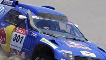 <strong>SORPRENDIDO.</strong> La dureza ha sido la nota dominante en la carrera hasta el momento y es la causa de los abandonos que están teniendo lugar.