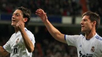 Mourinho también reserva para Lyon a Xabi Alonso