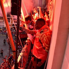 Los aficionados del Mallorca celebran en Palma el ascenso