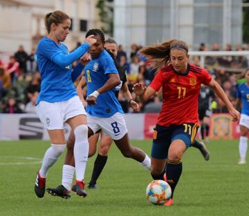 España ganó 2-1 a Brasil.