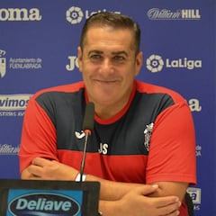 Sandoval: "Estoy muy ilusionado con lo que vendrá en el Fuenla"