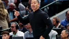 Nov 10, 2023; Dallas, Texas, USA;  LA Clippers head coach Tyronn Lue reacts during the game against the Dallas Mavericks at American Airlines Center. Mandatory Credit: Kevin Jairaj-USA TODAY Sports