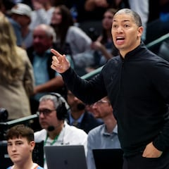 What are the details of Tyronn Lue’s huge contract extension with the Los Angeles Clippers?