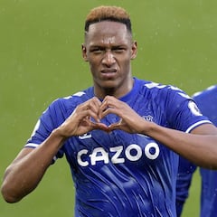 Yerry Mina: "Dudaban de James, pero día a día demuestra que es top"