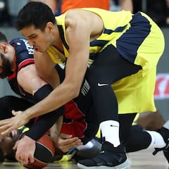 Wanamaker y Guduric baten al Baskonia; Nunnally dio el susto