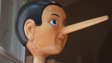 Un experto en comunicación da la clave para saber si alguien está mintiendo: “Ese músculo tiende a caer”