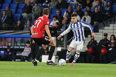 Oyarzabal firma la primera victoria de la Real Sociedad de la temporada