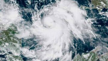 Quintana Roo y Yucatán suspenden actividades por el Huracán Delta