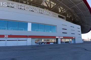 El Indi Park se encuentra dentro del estadio Cívitas Metropolitano, junto a la puerta de acceso 30, en el fondo norte.