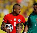 El saludo de cumpleaños de Arturo Vidal a Claudio Bravo