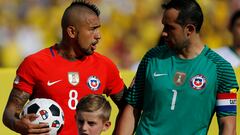 El saludo de cumpleaños de Arturo Vidal a Claudio Bravo