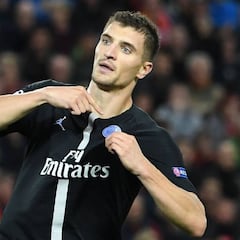 El Atlético intenta cubrirse las espaldas con Meunier