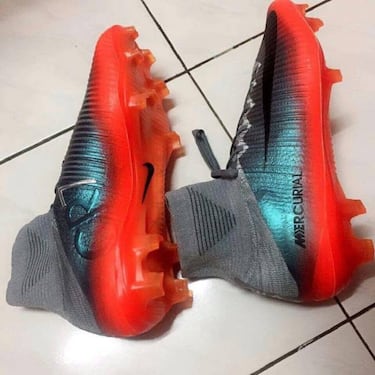 Se filtran imágenes de las botas de Cristiano para la Champions
