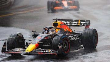 MONTE-CARLO, MONACO - MAY 29: Max Verstappen of Red Bull Racing and The Netherlands  during the F1 Grand Prix of Monaco at Circuit de Monaco on May 29, 2022 in Monte-Carlo, Monaco. (Photo by Peter Fox/Getty Images)