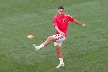 COPENHAGEN, DENMARK - JUNE 17: Eden Hazard of Belgium warms up prior to the UEFA Euro 2020 Championship Group B match between Denmark and Belgium at Parken Stadium on June 17, 2021 in Copenhagen, Denmark. (Photo by Hanna McKay - Pool/Getty Images)