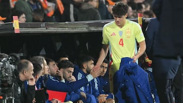 Pau Cubarsi se retira lesionado.