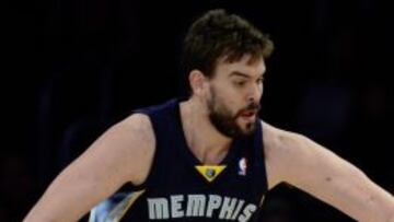 Courtney Lee puso los puntos y Marc Gasol controló a Howard