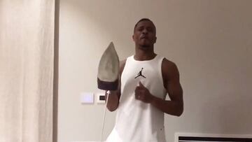 Evra planchando y cantando: hasta Bale lo compartió