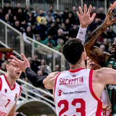 El Baskonia cae ante un Panathinaikos reivindicativo