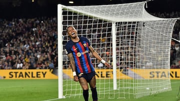 The Brazilian has been substituted almost thirty times and his reactions are beginning to have negative consequences.