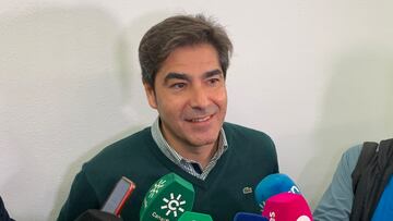 Haro: “Confío que el fichaje del central se materialice en breve”