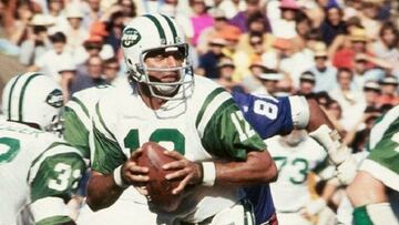Su extravagante personalidad y sus pases de touchdown convirtieron a “Broadway Joe” en uno de los mejores quarterbacks de la AFL, poco antes de la fusión.