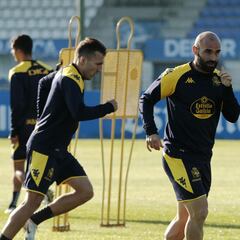 Yeremay vuelve a la lista del Depor, Valcarce y Paris llegan a tiempo