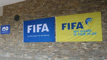 FIFA estudia la posible revisión del sistema de intermediarios