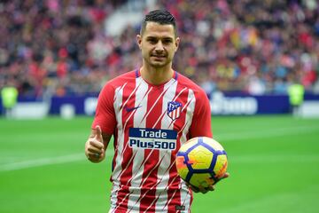 25,000 Atleti fans show up for Diego Costa and Vitolo presentation